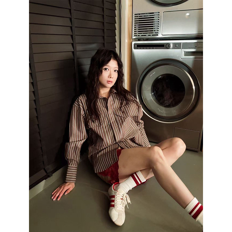 Designer Women's Casual Neutral Handsome Cotton Yarn-Dyed Large Flap Pocket Pants Shirt