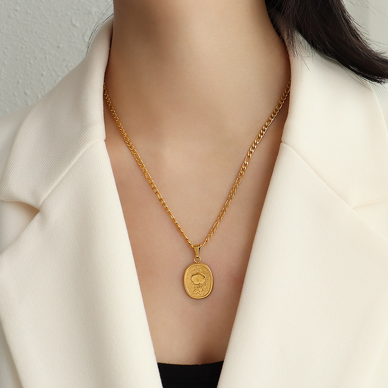 Niche Gold Coin Geometric Oval Pattern Withered Rose Necklace Set_voghion.com