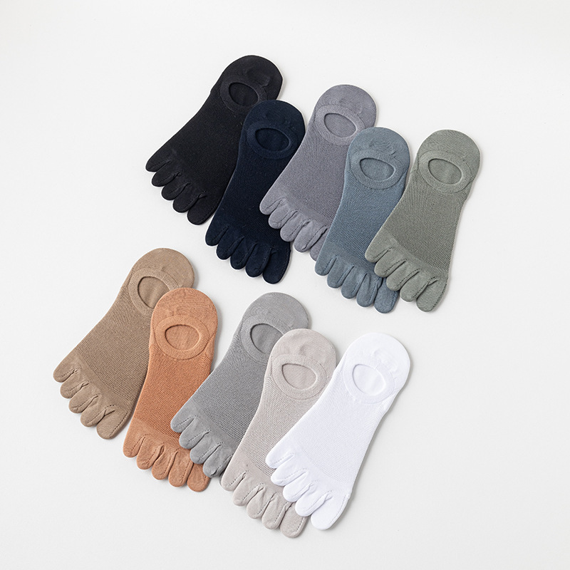 Men's Five-Toe Socks, Summer Thin Mesh Invisible Boat Socks, Silicone Non-Slip Short Tube Sweat-Absorbing Anti-Foot Odor Split-Toe Socks