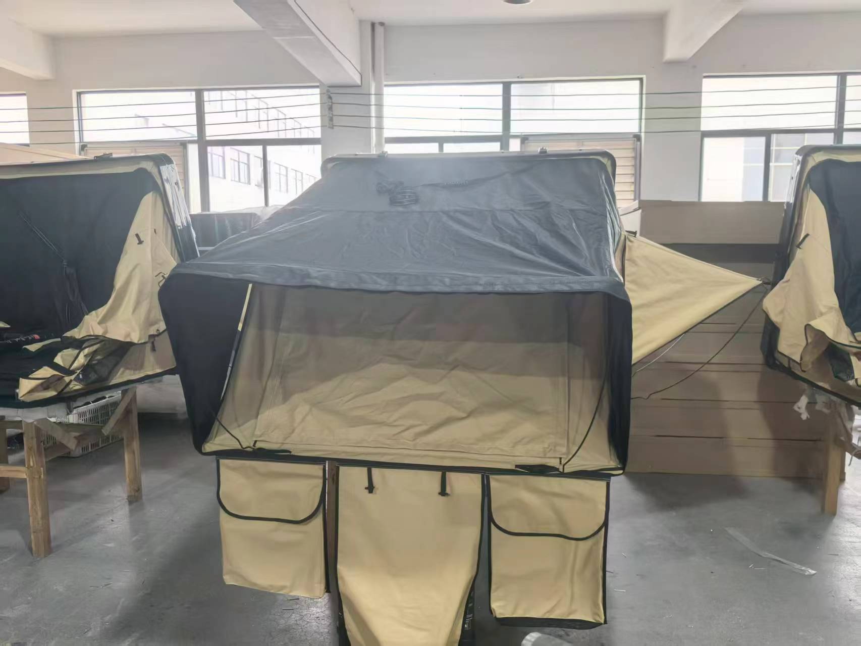 Car Roof Tent Bed, Fully Automatic, for Self-Driving Tours, Hard-Top, Outdoor Skylight, In-Car Folding Tent, for Self-Driving Trips