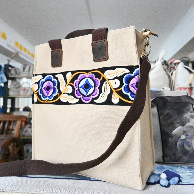 轻奢帆布包包女手提包大容量托特包5新时尚外出通刺绣高级手提袋