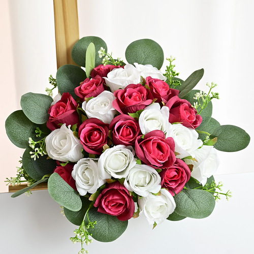 Bride holding bouquets for wedding, Korean wedding bouquet, wedding photos, bouquets, fake flowers, bridesmaid photo props, bouquet simulation