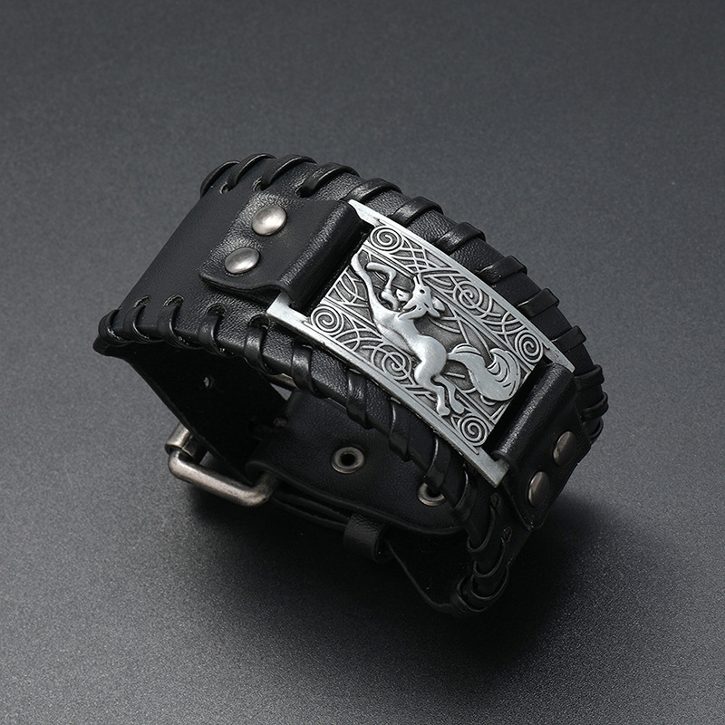 Simple retro Viking fox totem woven leather bracelet