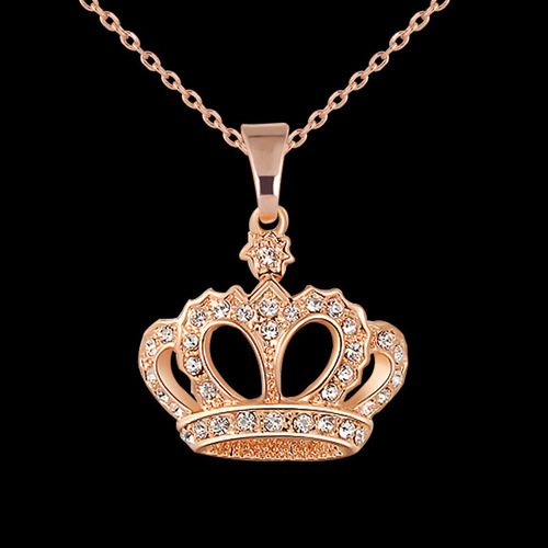 Wholesale of European and American necklaces Fashion diamond necklace Crown pendant jewelry sweater chain 