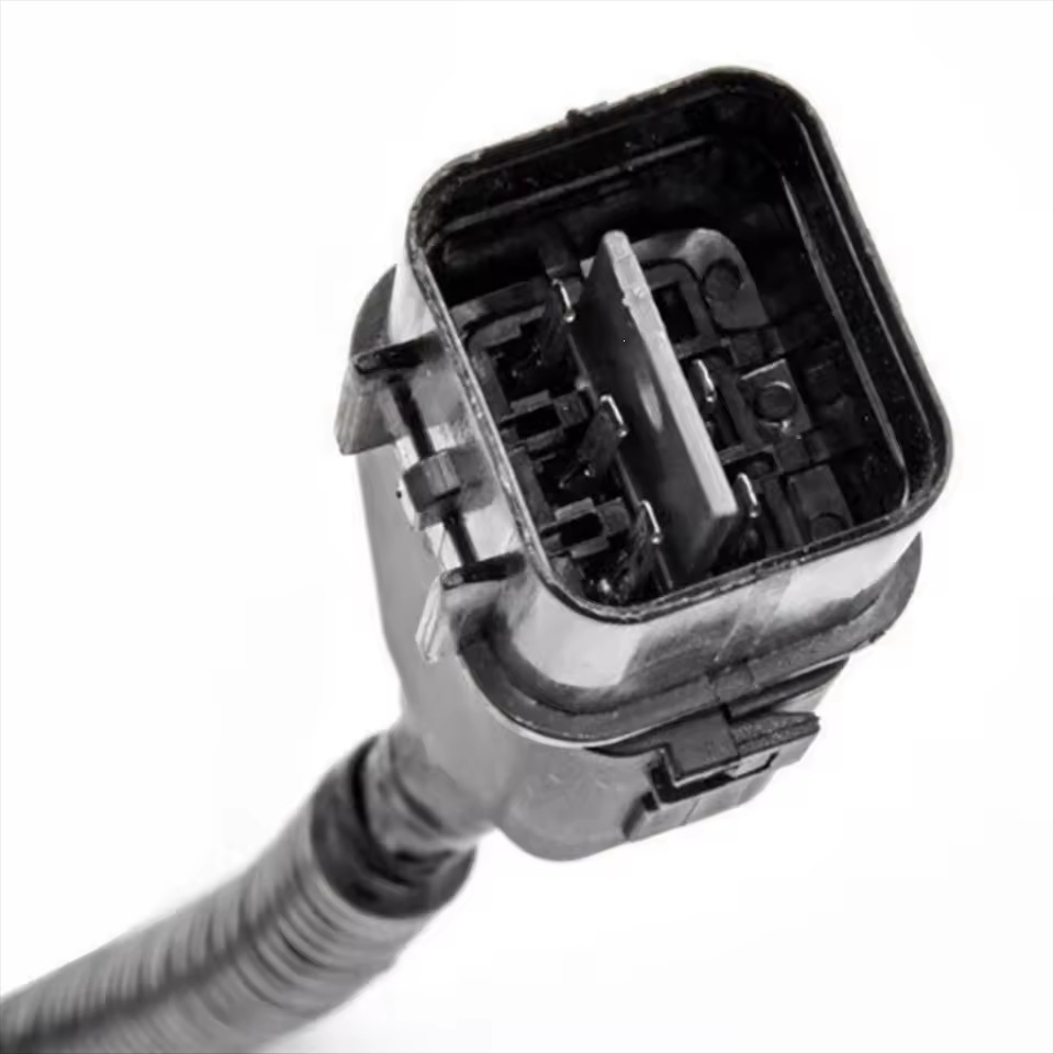 3961039400 is suitable for Hyundai Terracan 3.5 and Kia Sorento 2002-2006 ignition coil