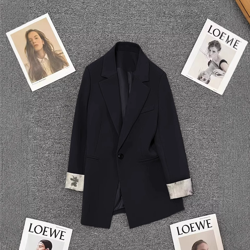 В наличии: Женская одежда больших размеров, весенне-осенний новый стиль, блейзер для полных женщин, утягивающий пиджак с лоскутными манжетами, модель 8119