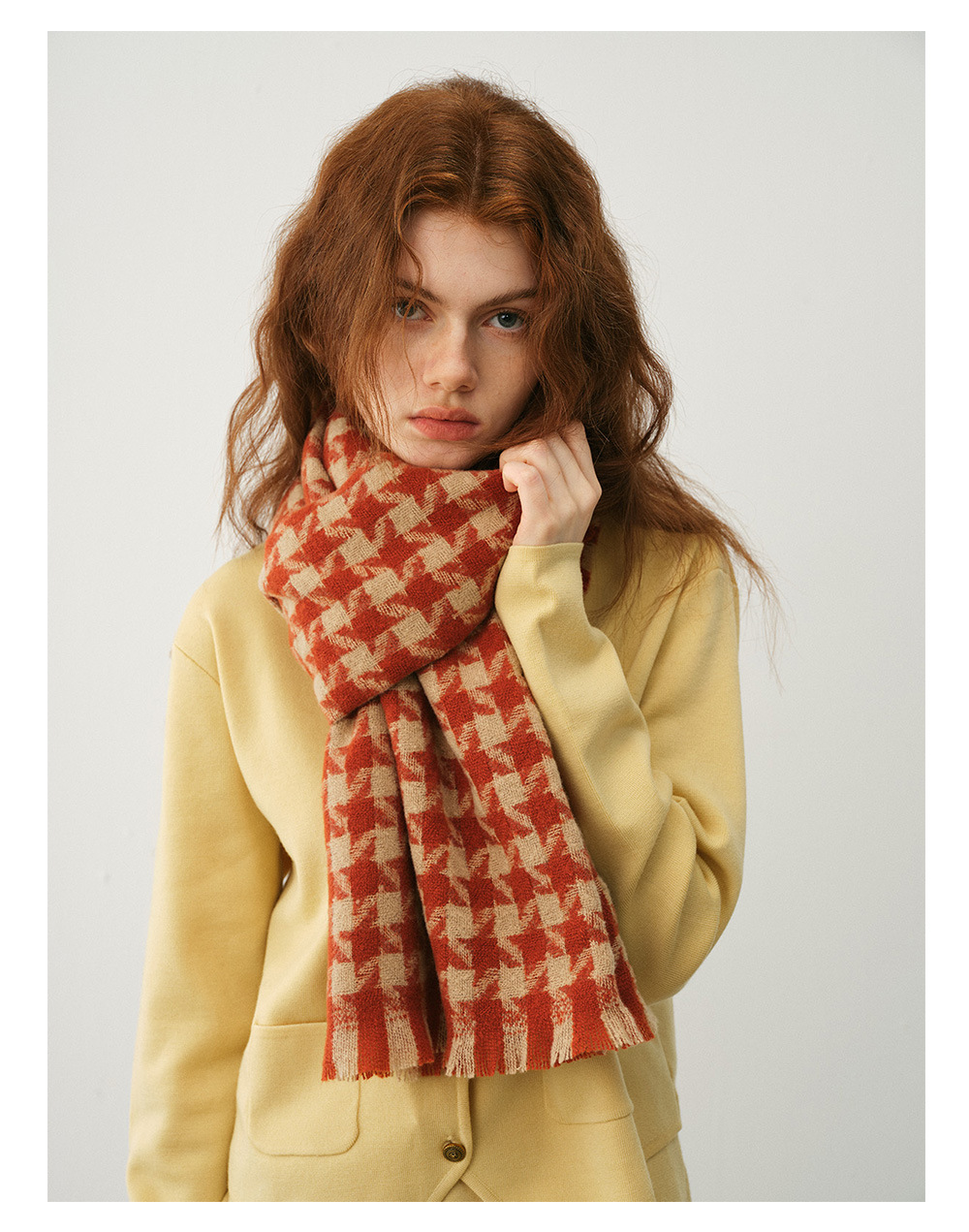 Design sense classic windmill thousand bird check imitation cashmere scarf women's winter warm atmosphere loose beard bib shawl_voghion.com