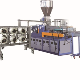 塑料板材设备;其他塑料机械;塑料挤出机