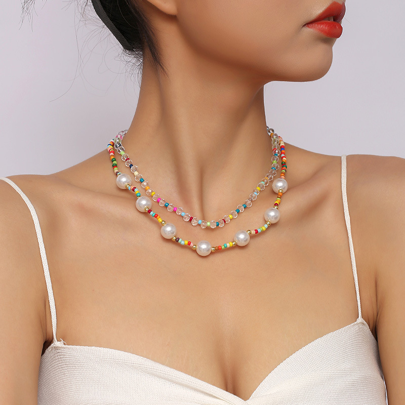 Bohemian Hand-woven Crystal Bead Multi-layer Necklace Pearl Pendant Jewelry display picture 3