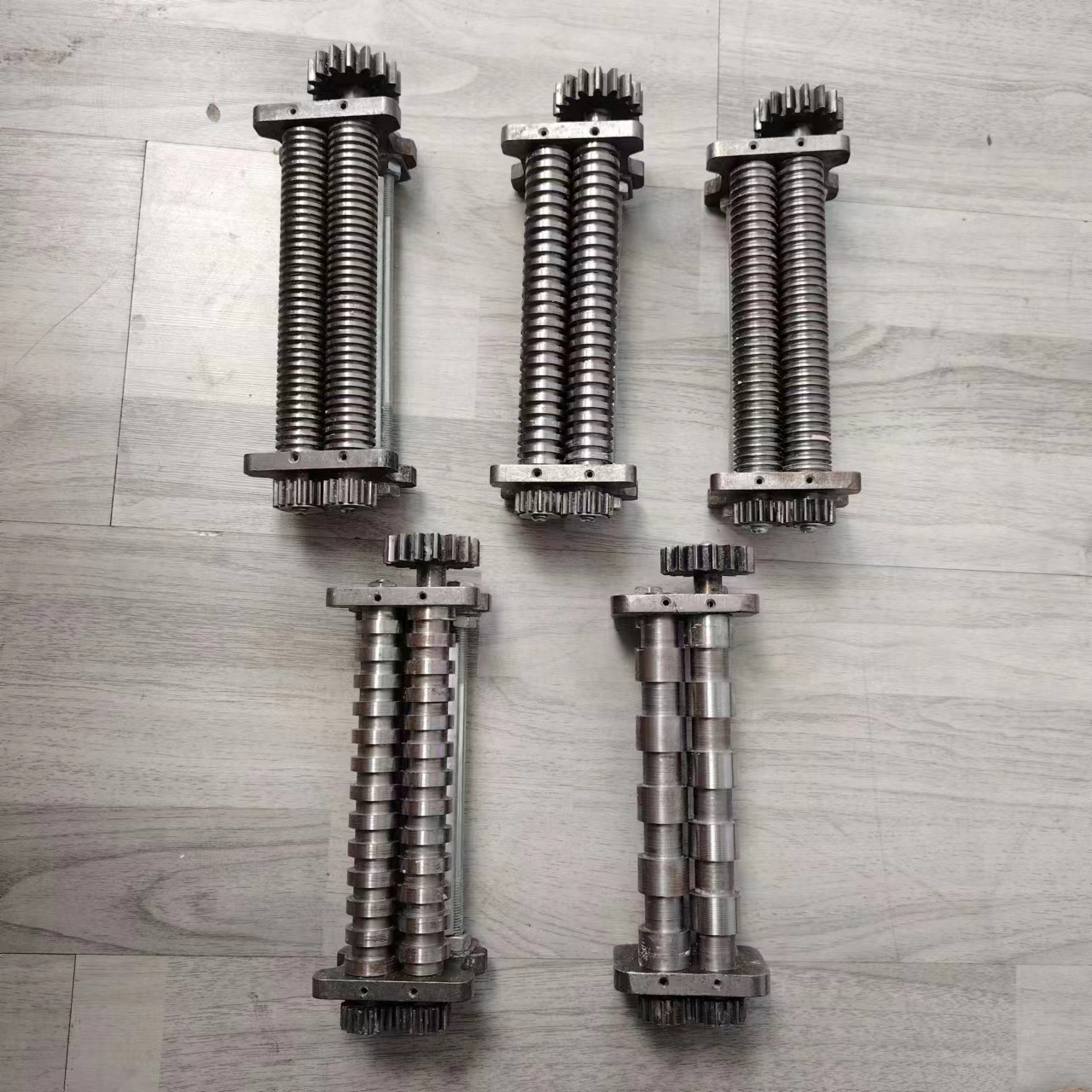 犀牛牌150压面机可搭配的面刀