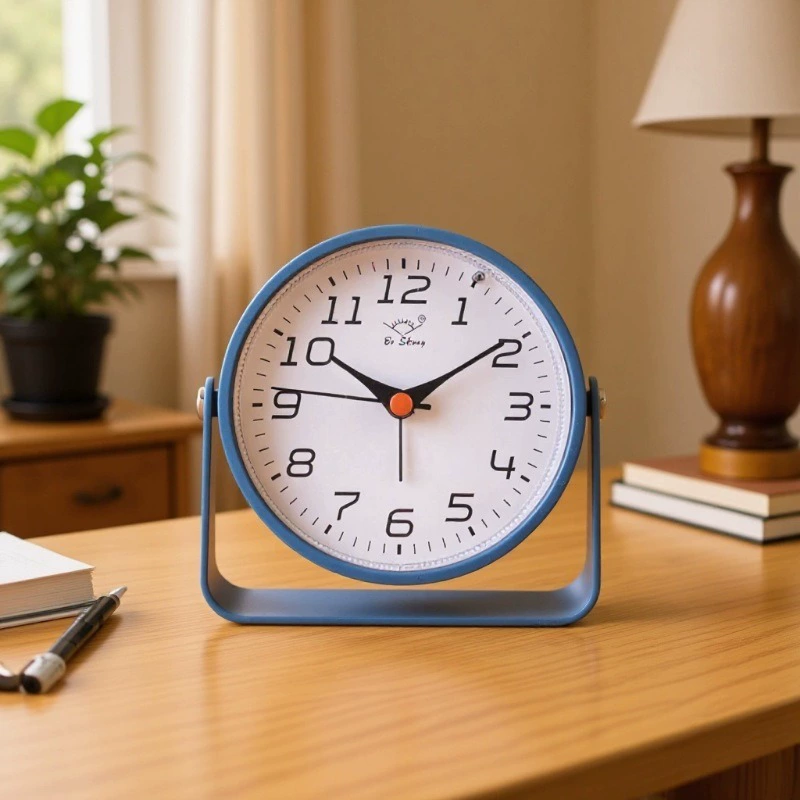 Трансграничный студент специальный маленький будильник простой детский спальня бесшумные часы рабочий стол вращающийся светящийся часы часы оптом