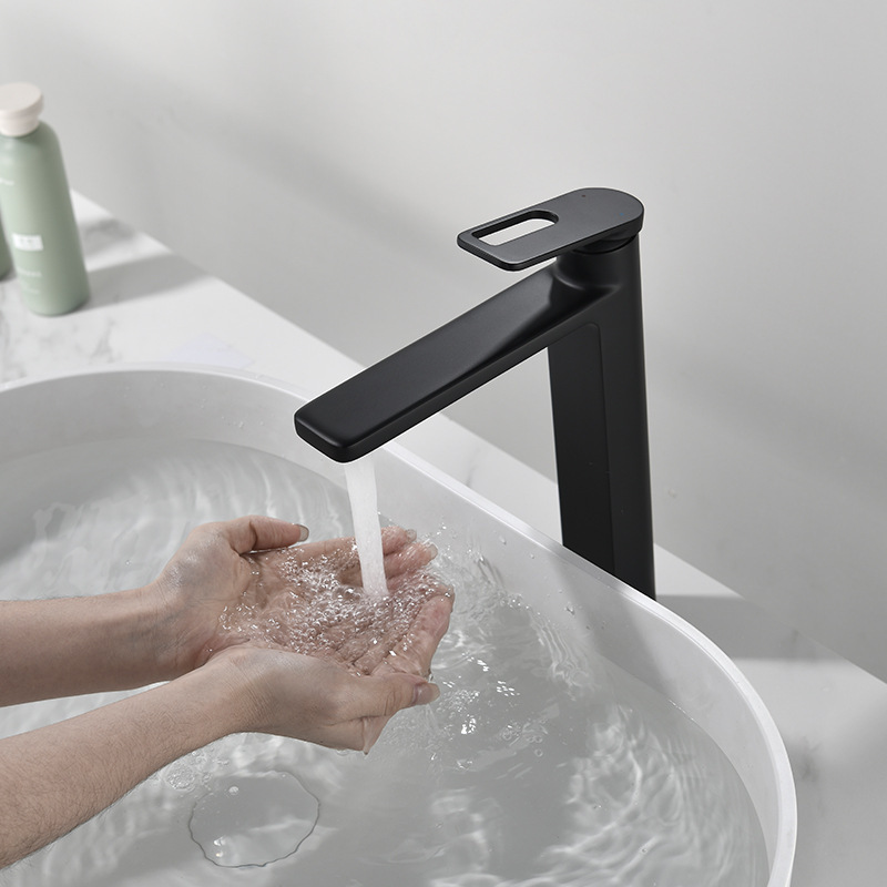 Manufacturer Wholesale Cross-Border E-Commerce Foreign Trade Faucets Luxury New Design Brass Sink Faucets Bathroom Faucets