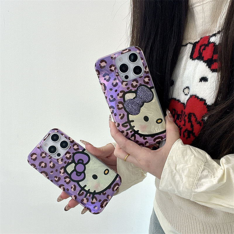 El lazo de la cadena del gato con estampado de leopardo es adecuado para Apple 15promax nueva funda para teléfono iPhone 16/15pro 14