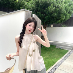 フランスのレトロな立体蝶の装飾の袖なしの首のサスペンダーのベストの女性の夏のデザイン感のシフォンのシャツの上着