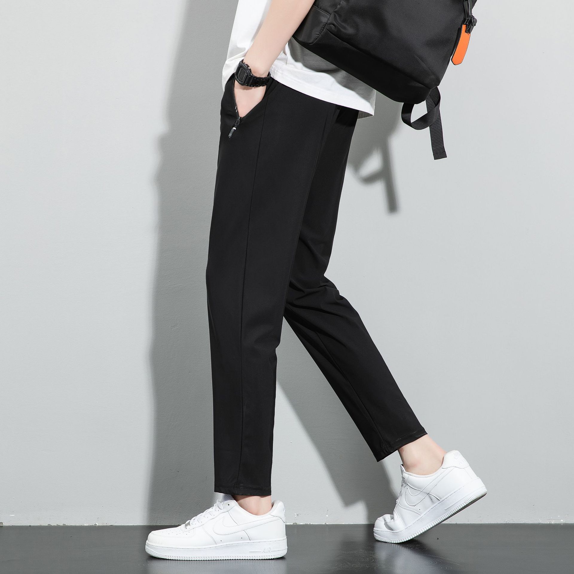 Pantalones de verano de hielo de tamaño grande para hombres pantalones deportivos de barril recto, piernas de ángulo plano sin quemar, secado rápido pantalones casuales al por mayor