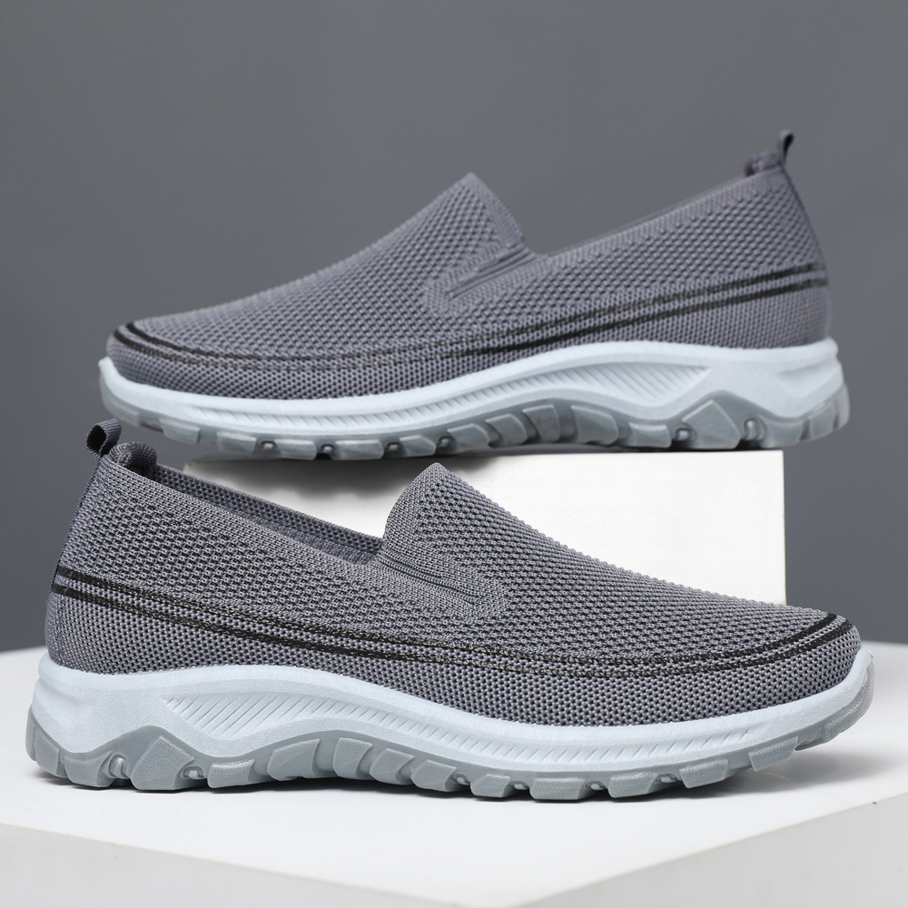 2026春季新款一脚蹬透气休闲运动套脚单鞋软底情侣健步鞋现货批发