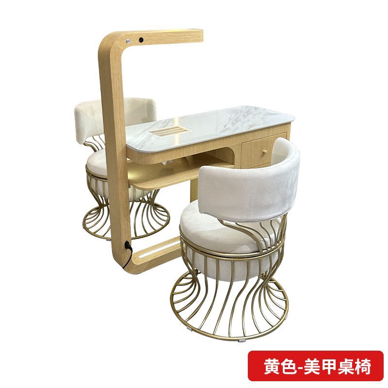 Silla de manicura amarilla