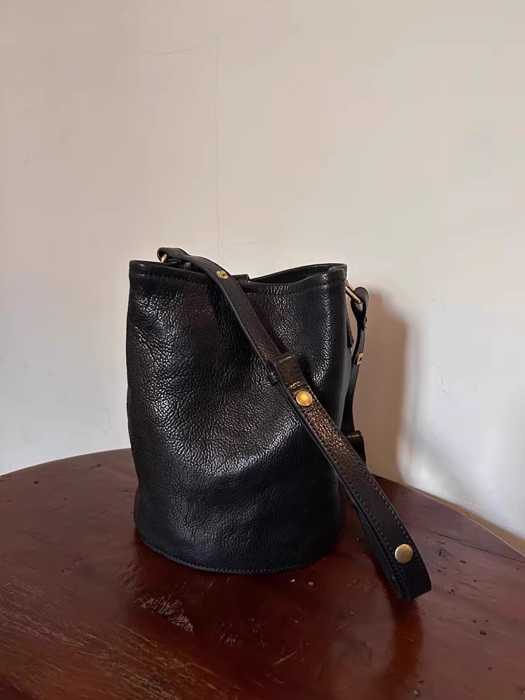Retro Üslubda Süni Dəri Bucket Çanta - Böyük Tutumlu Çiyin Çantası