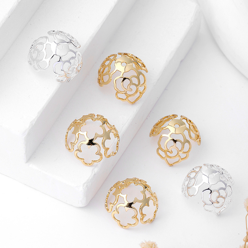 Pure copper plated 18K real gold gold color preservation three-leaf hollow rose flower holder 16mm five-leaf flower holder diy accessories C22 Pure copper plated 18K real gold gold color preservation three-leaf hollow rose flower holder 16mm five-leaf flower holder diy accessories C22