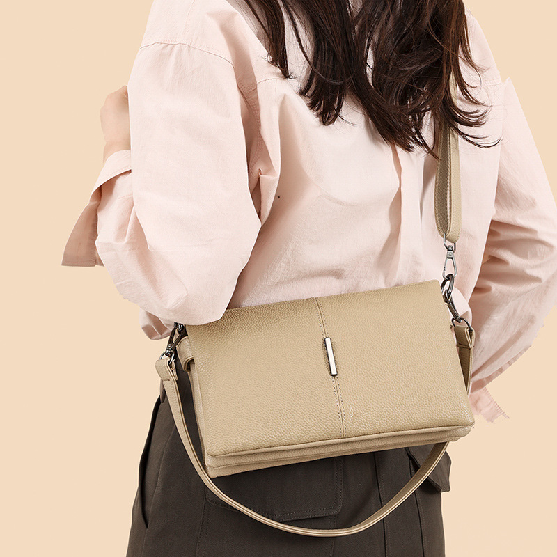 2026 Cross-Border New Genuine Leather Underarm Bag Women's Single Shoulder Crossbody Bag Top Grain Cowhide Commuter Small Square Bag Wholesale - Thumbnail 3