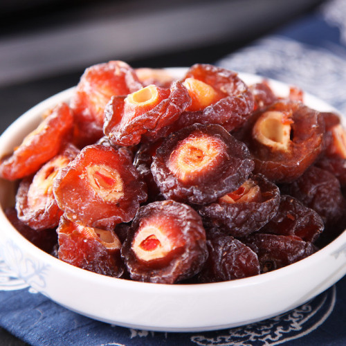 Dropshipping 116g bag of Three Squirrels Honey Half Plum Dried Fruit, Sweet and Sour Appetizing Snack