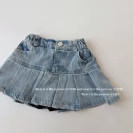 童T恤;童半身裙;童裤