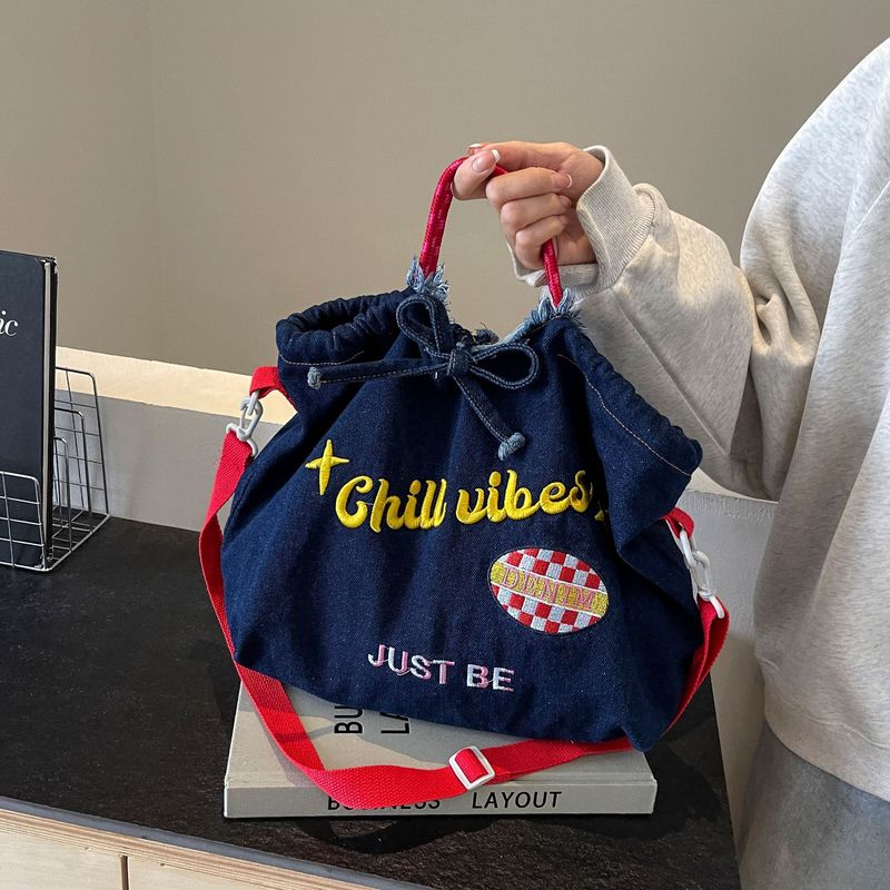 日本と韓国のデニム刺繍ボールチェーンポータブルトートバッグ大容量ショルダーバッグカジュアル通勤クロスボディバッグ|undefined