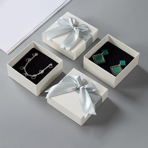 Qingyan jewelry packaging box necklace gift box dropshipping jewelry box ring earrings bow color-preserving packaging box