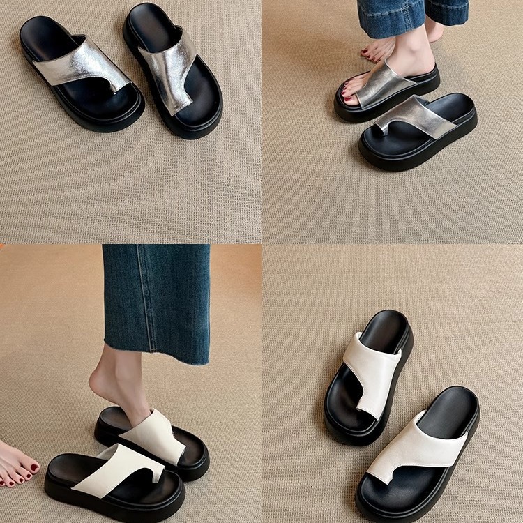 La marea no es sur ~ Chanclas aumentadas de suela gruesa de 5cm para mujer para uso exterior 2025 verano nueva moda casual zapatillas de un pie para mujer