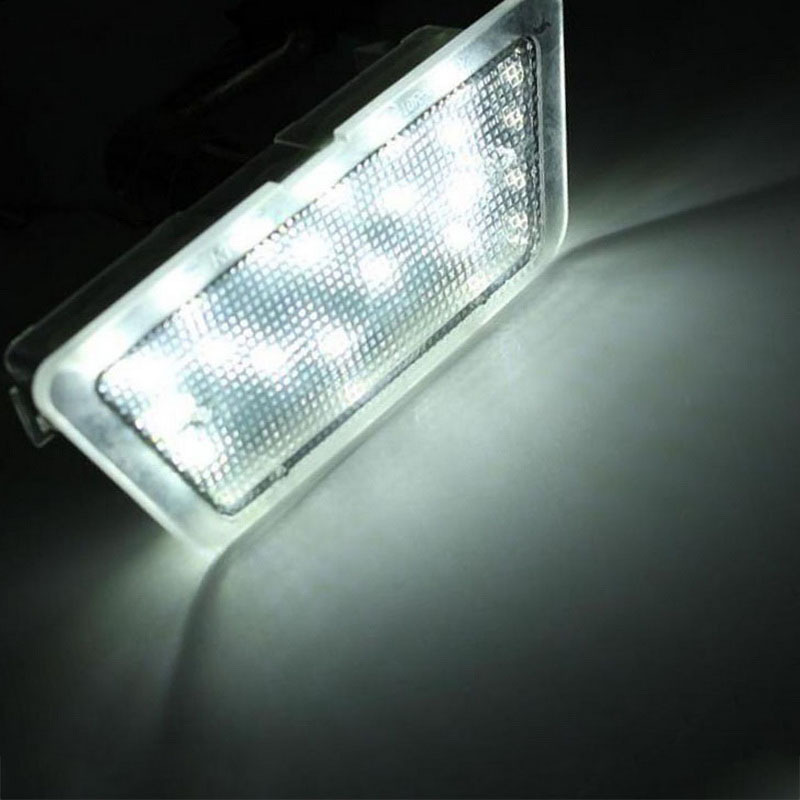 Suitable for Opel Astra G 98-04 license plate lights, 18 LED white lights, transparent frame, 1 piece, a popular item for cross-border sales