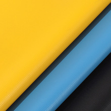 厂家直供500D夹网布箱包篷布面料0.5mmPVC黑色防水防雨耐磨刀刮布