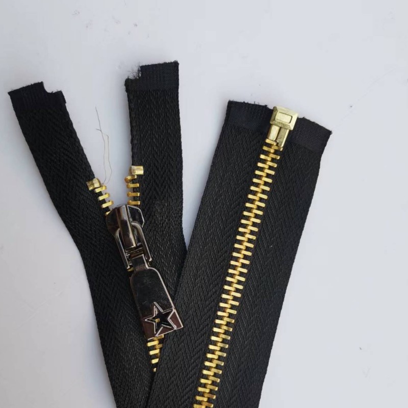 铝拉链-黑色