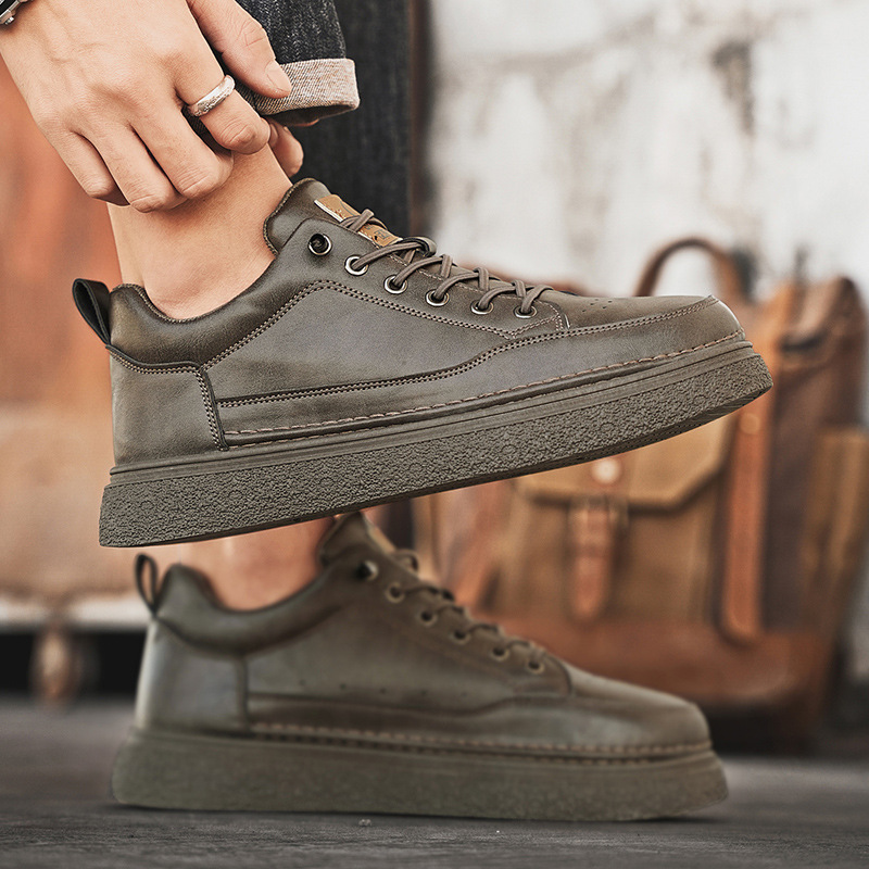 Zapatos coreanos de skate para hombres, zapatos de moda para jóvenes, elásticos, zapatos de conducción planos, zapatos deportivos casuales para hombres.