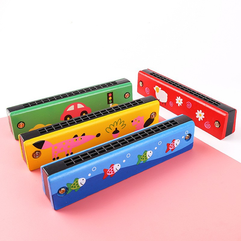 Niños de madera de ocho tonos tocando piano reloj enhebrado torre de arco iris cuatro juegos de placa en forma de columna torsión gusano bebé juguete educativo