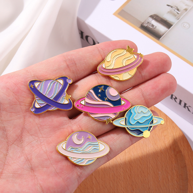 10g Weight Casual Pin Planet Alloy Plating Unisex Brooches