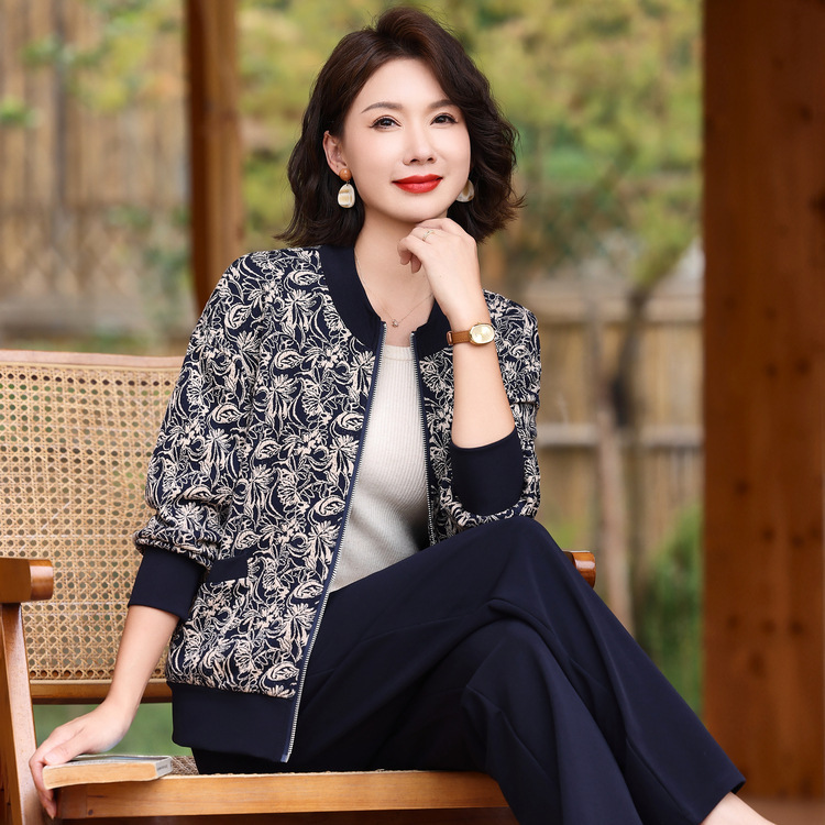 中老年女装洋气运动套装50岁外套妈妈装春秋季休闲夹克上衣两件套|undefined