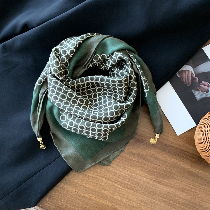 Bufanda de seda para mujer, bufanda cuadrada, estilo de primavera y verano de alta calidad, bufanda de cuello, bufanda magnética de moda, bufanda de todo fósforo, chal al por mayor