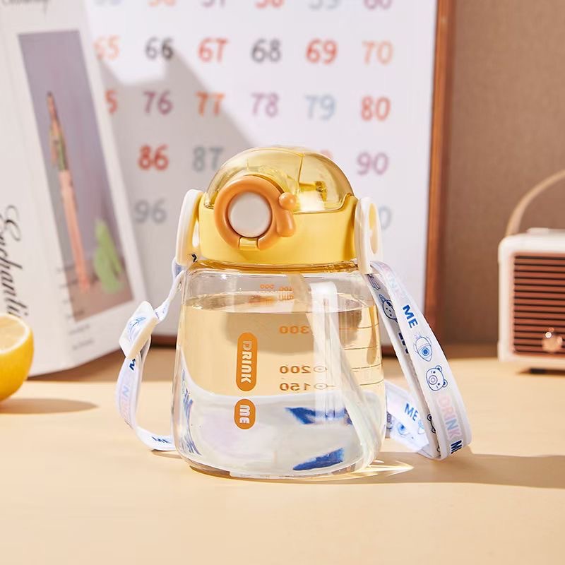 Nuevo vaso de plástico pequeño Nuevo estudiante taza de agua de gran capacidad deportes taza de agua actividad regalo taza portátil correa de agua taza