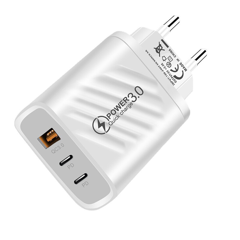 Double C mobile phone charger PD double TYPE-C +1USB charging head multi-port double PDUSB European and American British charging head