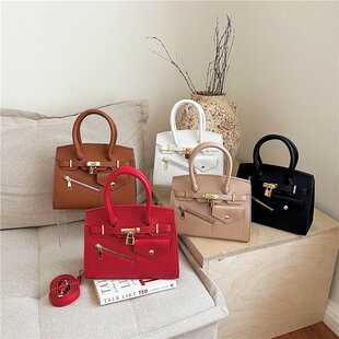 �羳�¿��i��Ů���r�������K����������μ�б��tɫ�P��Ů�����l
