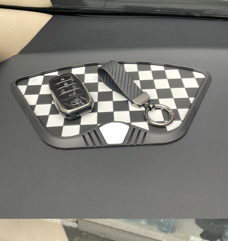 Anti-slip mat car car ornaments car storage mat car central control instrument panel mobile phone fixing high temperature resistance