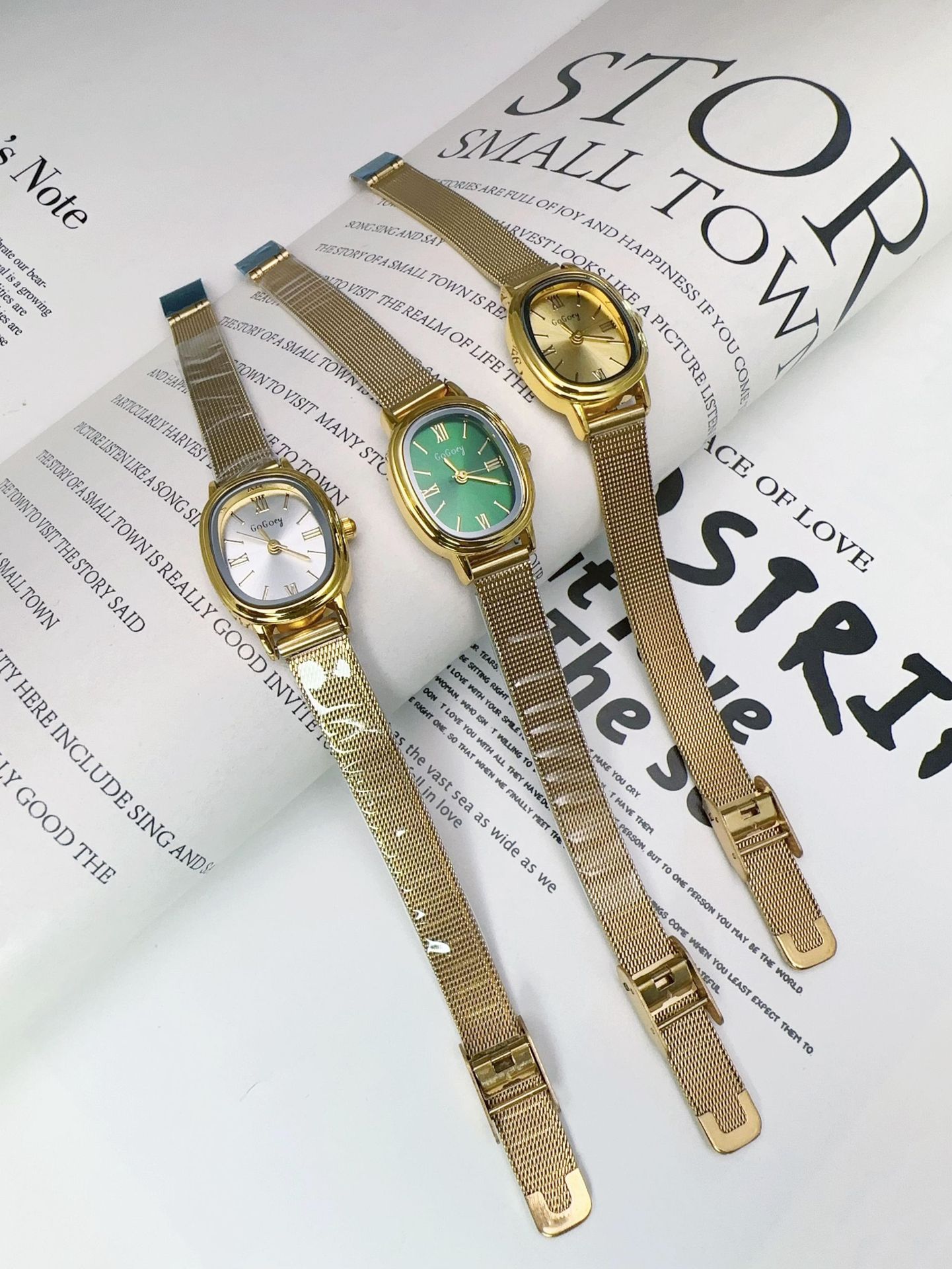 Daily Occasion Quartz Movement Casual Geometric Single Folding Buckle Quartz Women's Watches