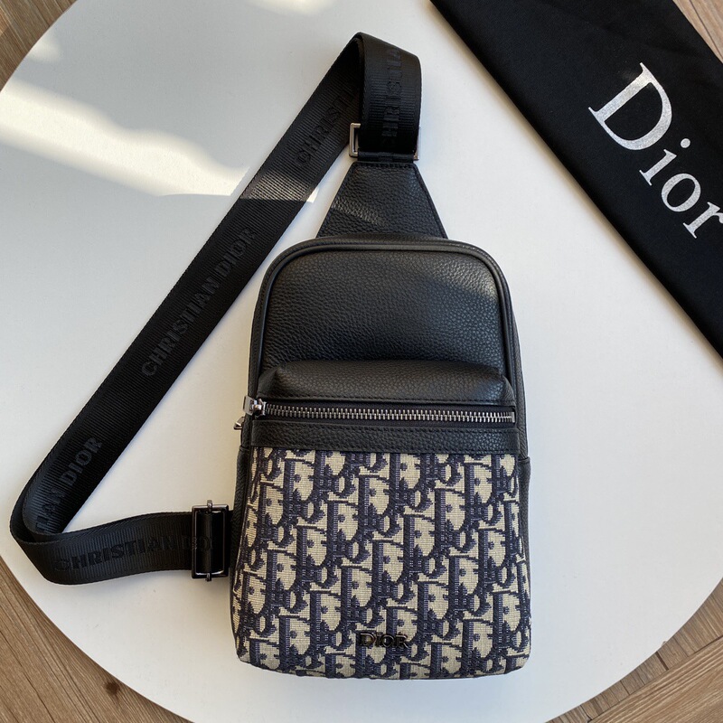 Direct Supply Cross-Border m Lv New Men's Bag Black Warrior Chest Bag Men's Waist Bag Genuine Leather Shoulder Crossbody Bag Shoulder Bag Direct Supply Cross-Border m Lv New Men's Bag Black Warrior Chest Bag Men's Waist Bag Genuine Leather Shoulder Crossbody Bag Shoulder Bag