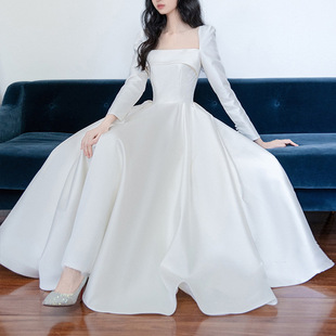 Satin Light Wedding Dress Long-Sleeved 2025 New Style Simple Slimming Look Hepburn Style Bride Welcome Satin Going Out Dress Autumn and Winter