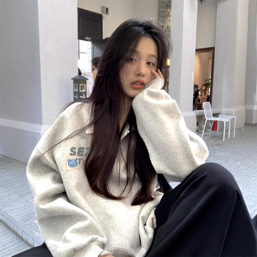 Women's Fall/Winter 2025 Polo Stand Collar Sweatshirt, Loose and Casual Style, Half Zip Grey Jacket