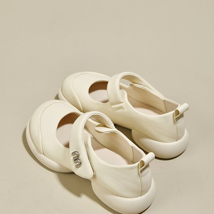 Mary Jane Shoes 여성의 2025 새로운 여름 샌들 두꺼운 밑창 작은 가죽 신발 벨크로 피곤하지 않은 발 여성용 신발 부드러운 밑창 싱글 레이어 신발