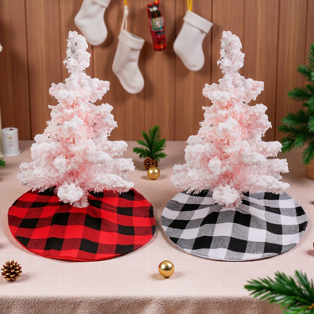 Falda para Árbol de Navidad Pequeño de 38 cm, Estilo Hong Kong Love, Blanca, Clásica, de Felpa, Decoración Navideña para Escritorio
