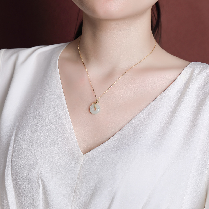 Dây chuyền bạc S925 mạ vàng mặt ngọc Hetian hình lá bạch quả khóa an toàn — Kiểu dây xích (bao gồm cả dây xích)