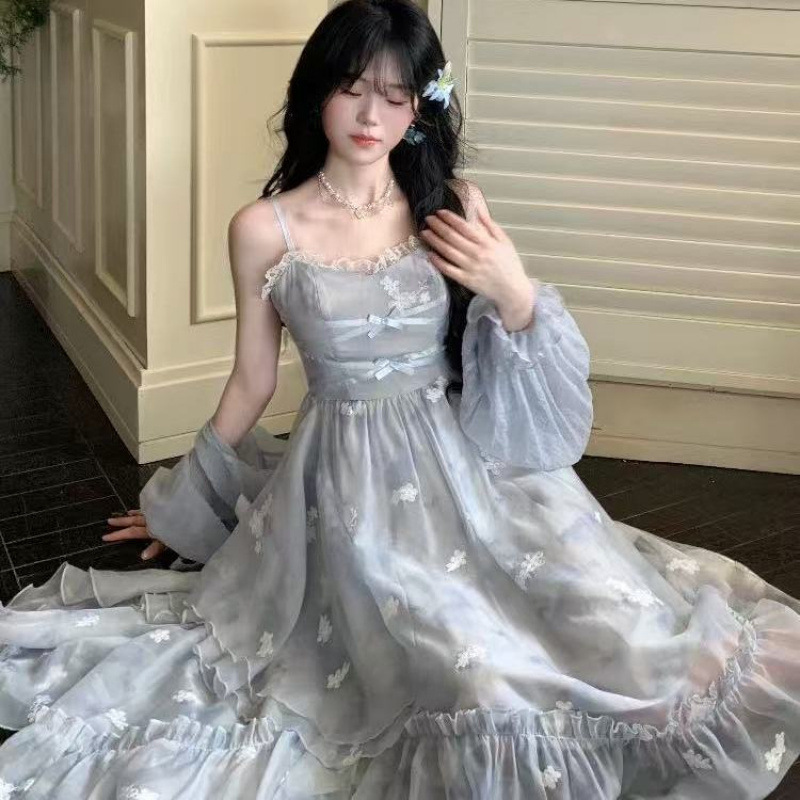 【两件套】挽汐辞甜美度假风不规则层次感显瘦吊带裙+灯笼袖开衫|undefined