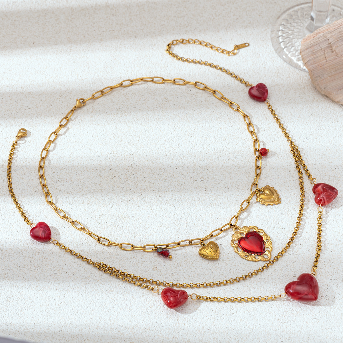 Collar de acero inoxidable para mujeres no se desvanece, colgante de amor rojo, cadena de clavícula, venta caliente transfronteriza para mujeres image 3